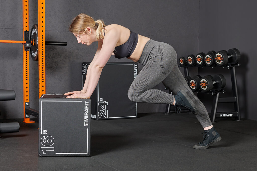 Mirafit Hybrid Plyo Jump Box mountain climber on a Mirafit Plyo Box