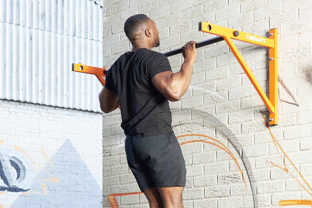 Pull Up Bar Workout For Beginners