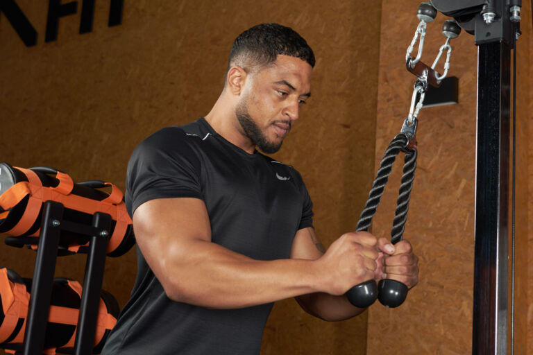 Tricep Pushdown vs Tricep Extension