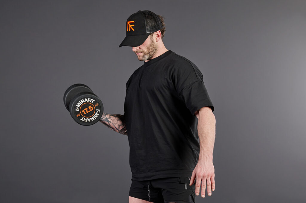 Isometric Dumbbell Curl Isometric Dumbbell Curl with Mirafit 17.5kg Dumbbell