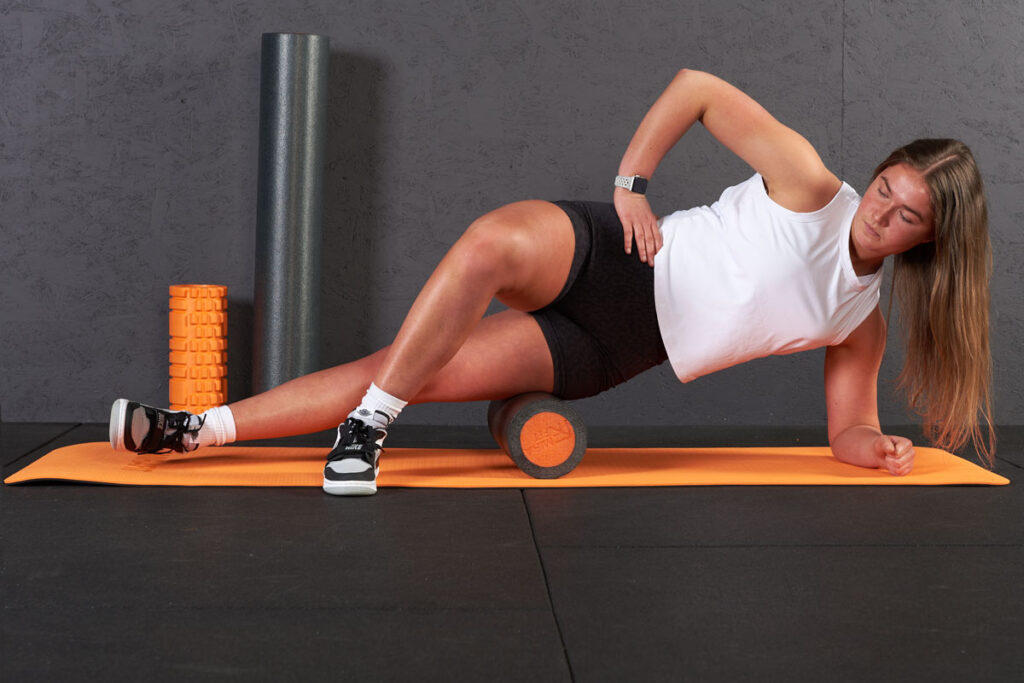 Foam Rolling Hip Flexors with Mirafit EPE Foam Roller