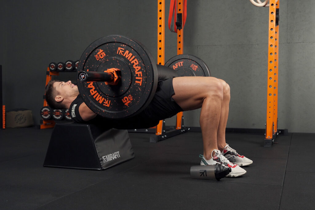Mirafit Hip Thrust Bench Gareth Sapstead hip thrust on Mirafit Hip Thrust Bench