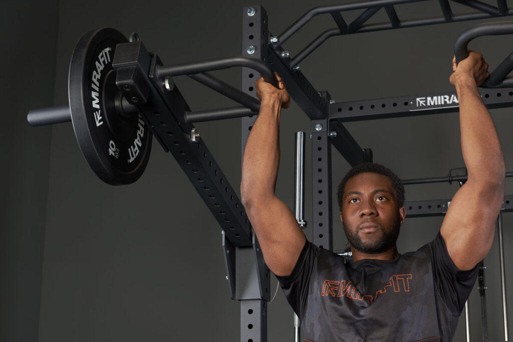 Mirafit M4 Jammer Arms Man using Mirafit M4 Jammer Arms