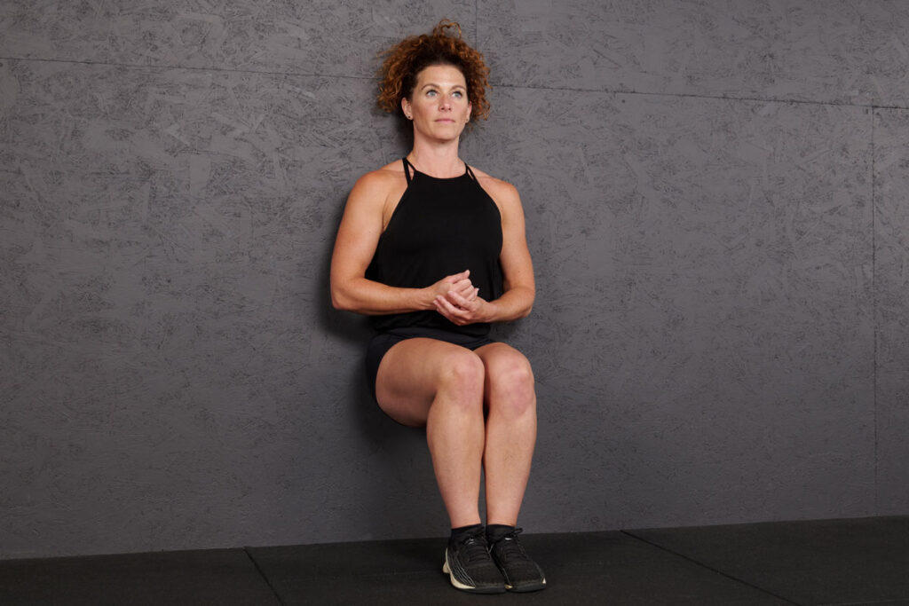 Narrow Stance Wall Sit - Mirafit