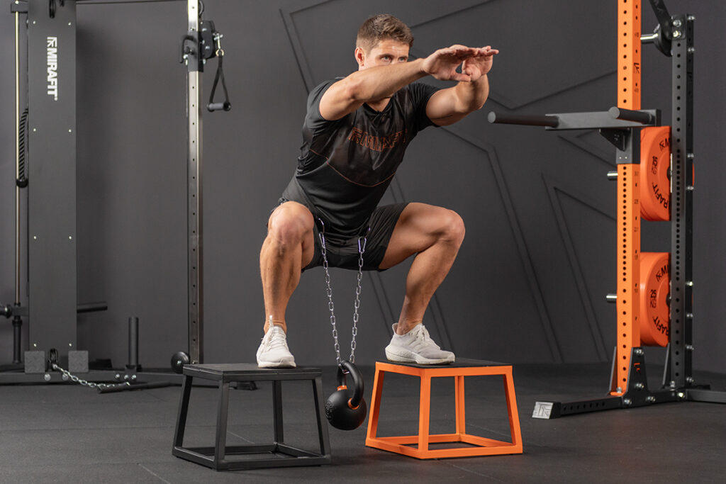 Belt Squat with Mirafit Weight Belt with Chain