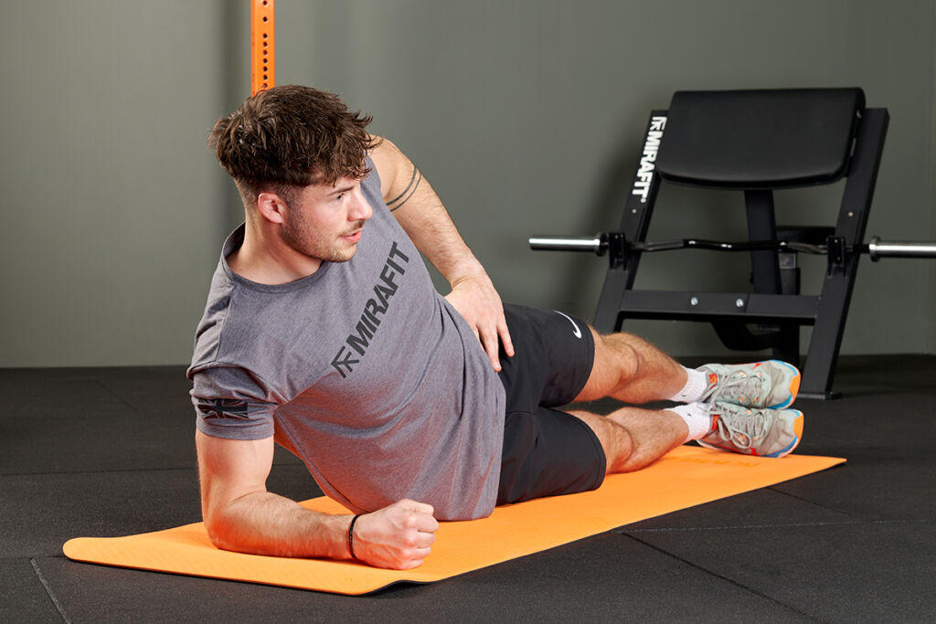 Plank Hip Dips on Mirafit Exercise Mat