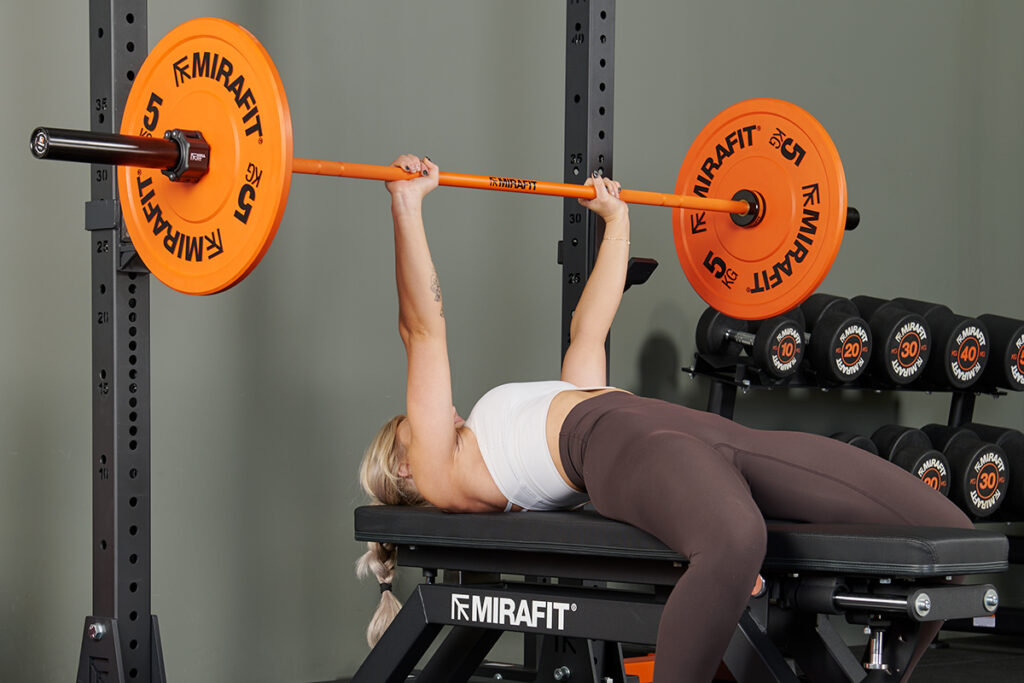 Bench press with Mirafit Barbell and Plates