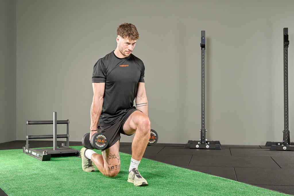 Mirafit Rubber Dumbbell Set Dumbbell Lunge with a Mirafit Rubber Dumbbell Set