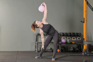 Kettlebell windmill with a Mirafit Colour Competition Kettlebell