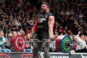 Shane Flowers deadlifting Mirafit weight plates