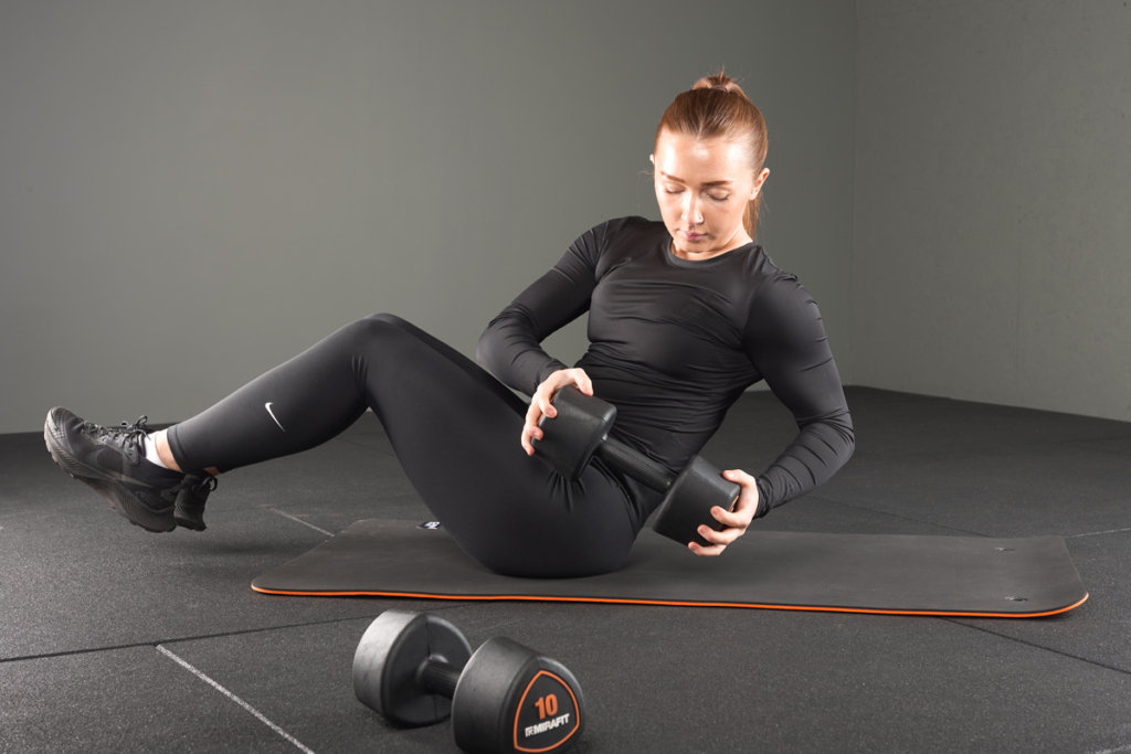 20 Minute Dumbbell Waist Workout